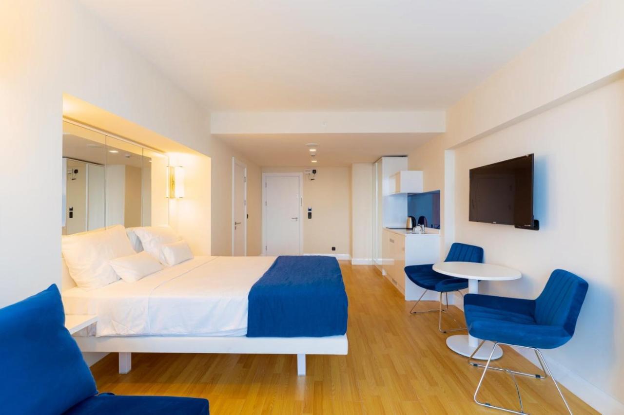 Batumi Beach Side & Sea View Aparthotel Dış mekan fotoğraf